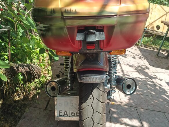 2001 Yamaha V-Max 1200, красный, 450000 рублей - вид 3