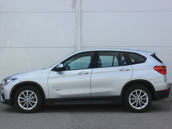 2017 BMW X1 18i sDrive II (F48), серебристый - вид 21