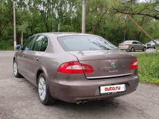 2011 Skoda Superb II, бежевый, 755000 рублей, вид 3