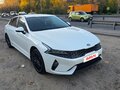 2020 Kia K5 III, белый - вид 2