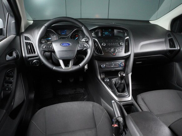2016 Ford Focus III Рестайлинг, белый, 1299000 рублей - вид 5