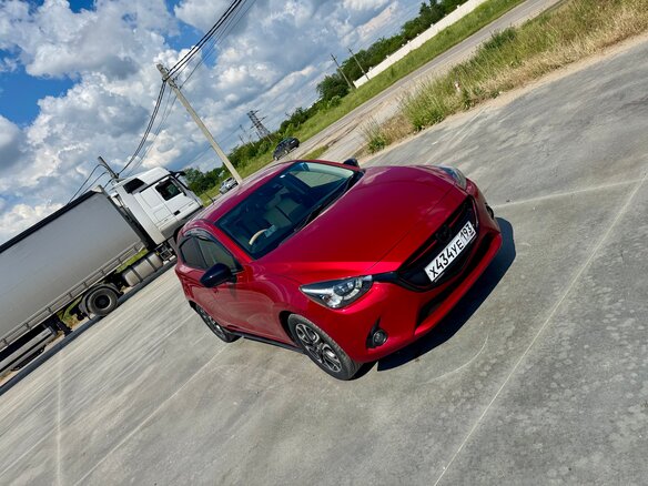 2015 Mazda Demio IV (DJ), красный, 980000 рублей - вид 20