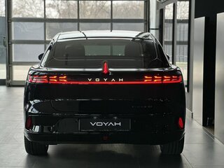 2026 Voyah Passion EVR I, чёрный, 6215000 рублей, вид 4