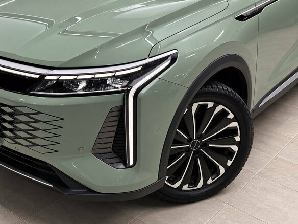 2023 Exeed RX (Yaoguang), зелёный, 2650000 рублей - вид 6