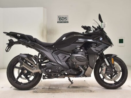 2025 BMW R 1300 RS, чёрный, 1899000 рублей, вид 1