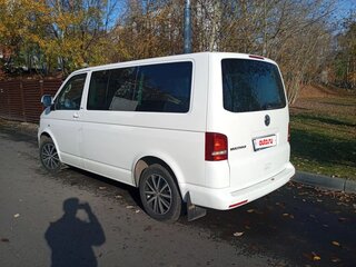 2012 Volkswagen Multivan T5 Рестайлинг, белый, 2300000 рублей, вид 4