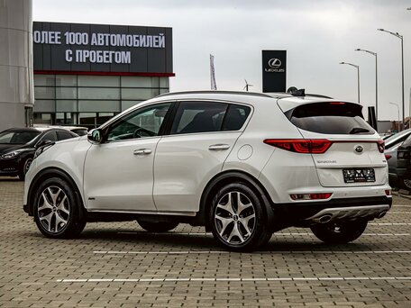 2018 Kia Sportage IV, белый, 1815000 рублей, вид 4