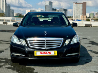 2010 Mercedes-Benz E-Класс 200 5G-Tronic IV (W212, S212, C207), чёрный, 1520000 рублей, вид 2