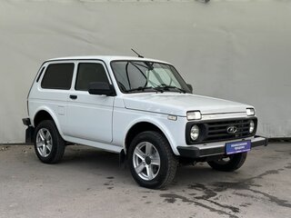 2025 Lada (ВАЗ) Niva Legend I, белый, 900000 рублей, вид 2
