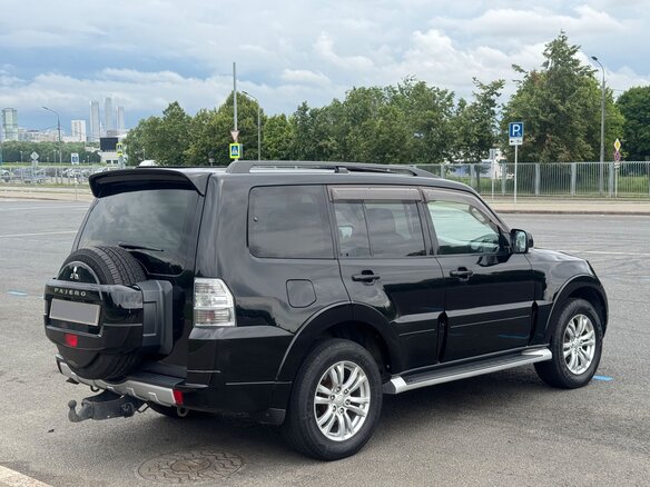 2012 Mitsubishi Pajero IV Рестайлинг 1, чёрный, 2790000 рублей - вид 10