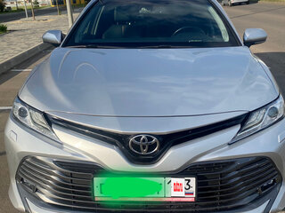 2019 Toyota Camry VIII (XV70), серый, 3250000 рублей, вид 1
