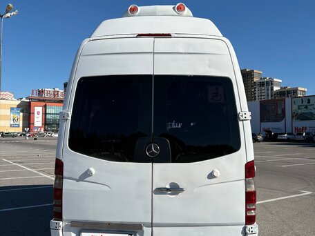 2010 Mercedes-Benz Sprinter, белый, 2150000 рублей, вид 5