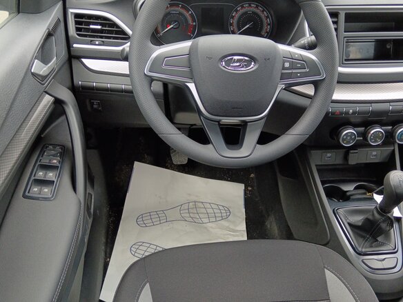 2026 Lada (ВАЗ) Vesta I Рестайлинг (NG), серебристый - вид 9