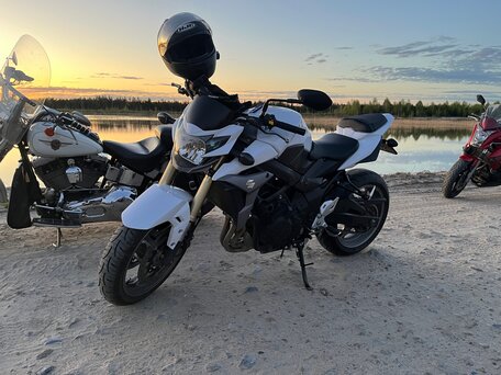 2013 Suzuki GSR 750, белый, 570000 рублей, вид 5