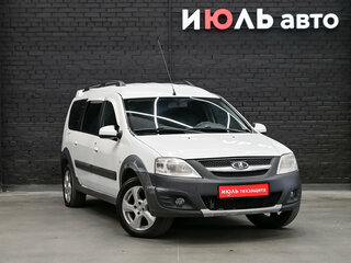 2017 Lada (ВАЗ) Largus Cross I, белый, 670000 рублей, вид 3