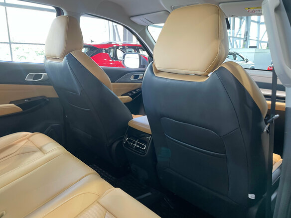 2024 Changan Hunter Plus, красный, 3819900 рублей - вид 21