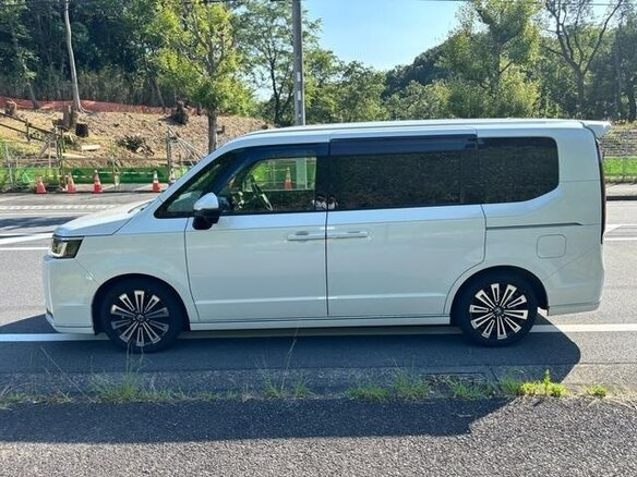 2023 Honda Stepwgn Spada VI, белый, 2228002 рублей - вид 9
