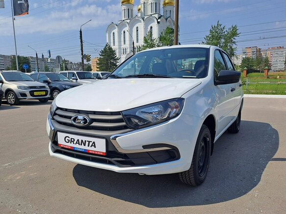 2026 Lada (ВАЗ) Granta I Рестайлинг, белый, 841500 рублей - вид 9