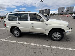 2001 Toyota Land Cruiser 100 Series, белый, 1400000 рублей, вид 2