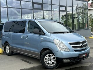 2010 Hyundai H-1 II, голубой, 1399000 рублей, вид 3