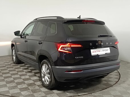 2021 Skoda Karoq I, чёрный, 1990000 рублей, вид 5