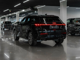2026 Audi Q5 L III (GU), чёрный, 6190000 рублей, вид 4