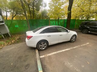 2013 Chevrolet Cruze I Рестайлинг, белый, 420000 рублей, вид 3