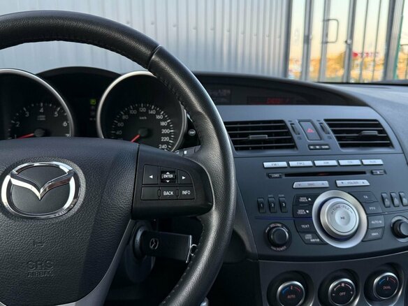 2011 Mazda 3 II (BL), серый, 1090000 рублей - вид 22