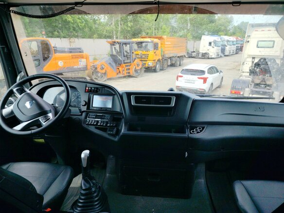 2023 Sinotruk Sitrak C7H, белый - вид 4
