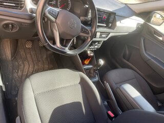 2020 Volkswagen Polo VI, коричневый, 1375000 рублей, вид 4