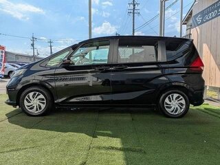 2022 Honda Freed II Рестайлинг, чёрный, 1300000 рублей, вид 3
