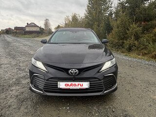 2021 Toyota Camry VIII (XV70) Рестайлинг, чёрный, 3700000 рублей, вид 1