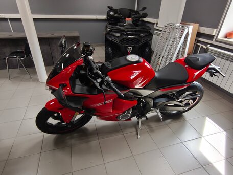 2026 Voge 525RR, красный, 577000 рублей, вид 5