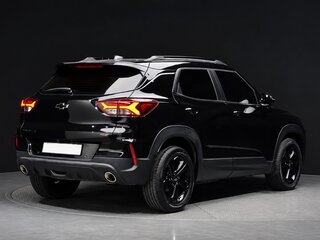 2023 Chevrolet TrailBlazer III, чёрный, 2460002 рублей, вид 4