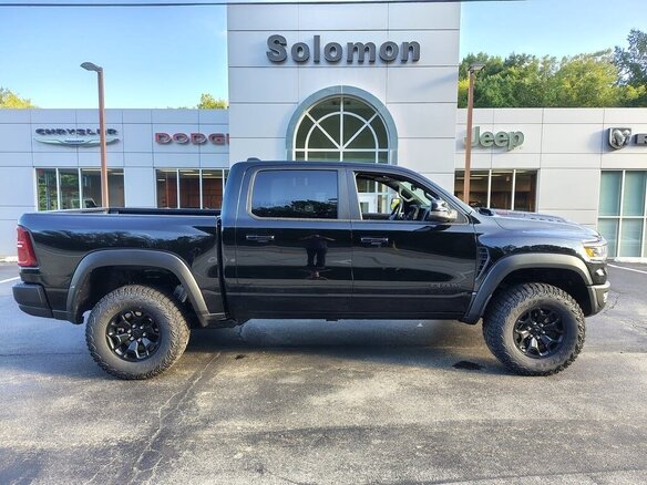 2026 Ram 1500 TRX SRT V Рестайлинг, чёрный, 17460000 рублей - вид 3