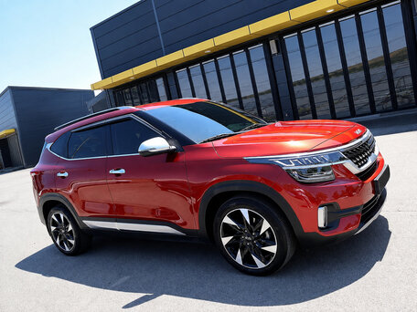 2021 Kia Seltos I, красный, 1960000 рублей, вид 3