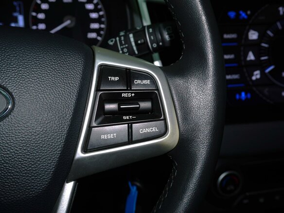 2020 Hyundai Creta I Рестайлинг, серебристый, 1750000 рублей - вид 13