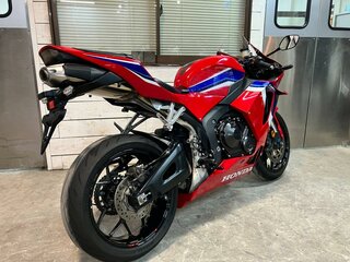 2020 Honda CBR 600RR, красный, 1195000 рублей, вид 5