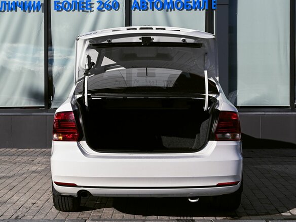 2019 Volkswagen Polo V Рестайлинг, белый, 1075000 рублей - вид 18