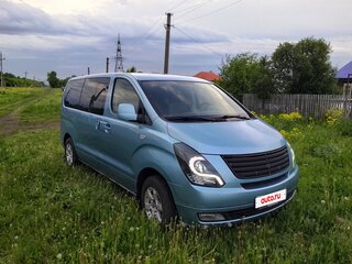 2011 Hyundai Grand Starex I, синий, 1350000 рублей, вид 2