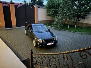 2004 Mercedes-Benz E-Класс 200 III (W211, S211), чёрный, 1150000 рублей, вид 3