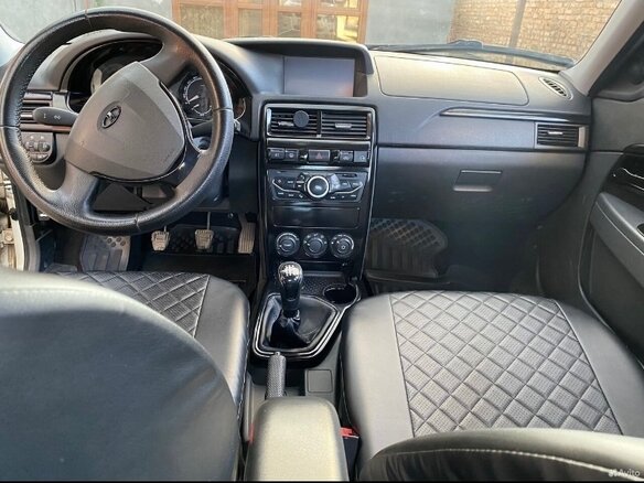2014 Lada (ВАЗ) Priora I Рестайлинг, белый, 530000 рублей - вид 12