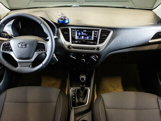 2021 Hyundai Solaris II Рестайлинг, чёрный, 1180000 рублей, вид 5