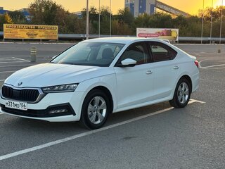 2021 Skoda Octavia IV (A8), белый, 2250000 рублей, вид 1