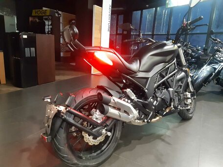 2024 Benelli 502 C, чёрный, 488000 рублей, вид 4