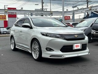 2017 Toyota Harrier III (XU60), белый, 2050004 рублей, вид 1