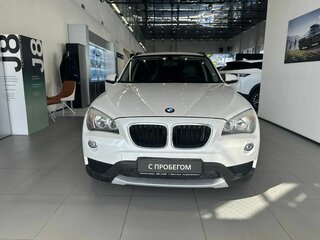 2013 BMW X1 18i I (E84) Рестайлинг, белый, 980000 рублей, вид 2