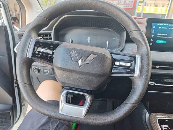 2023 Wuling Jiachen, белый, 1240000 рублей - вид 11