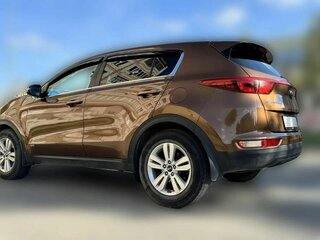 2017 Kia Sportage IV, коричневый, 2200000 рублей, вид 3