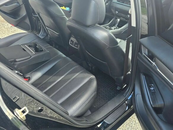 2019 Mazda 6 III (GJ) Рестайлинг 2, чёрный, 2099000 рублей - вид 16